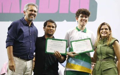 Elmano anuncia investimento de R$ 118 mi em ações para estudantes